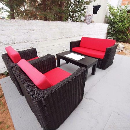 Apartments Mare Водице Екстер'єр фото