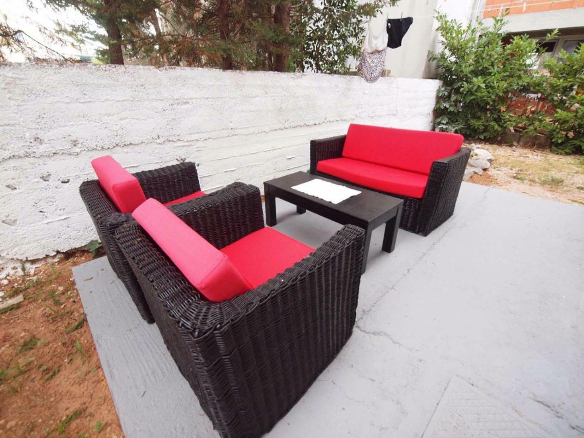 Apartments Mare Водице Екстер'єр фото